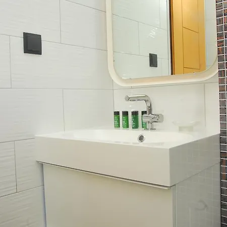 Olympia 페프코초리