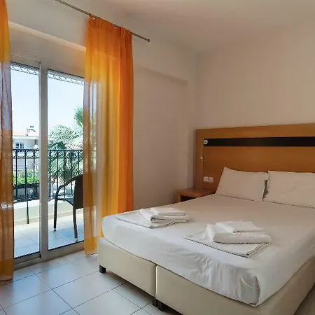 Olympia Hotel 3*